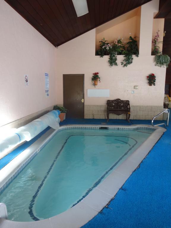 Boulder Lodge จูนเลค ภายนอก รูปภาพ