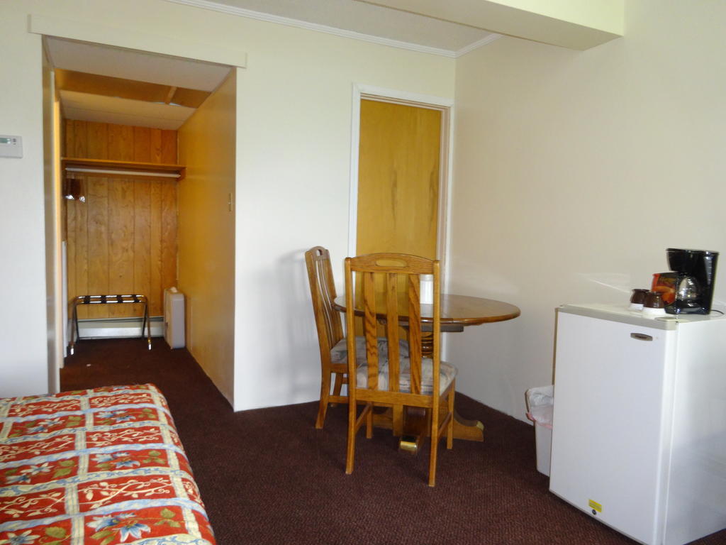 Boulder Lodge จูนเลค ห้อง รูปภาพ