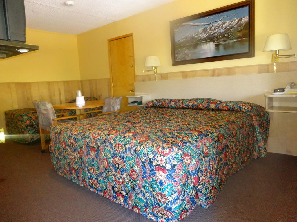 Boulder Lodge จูนเลค ห้อง รูปภาพ