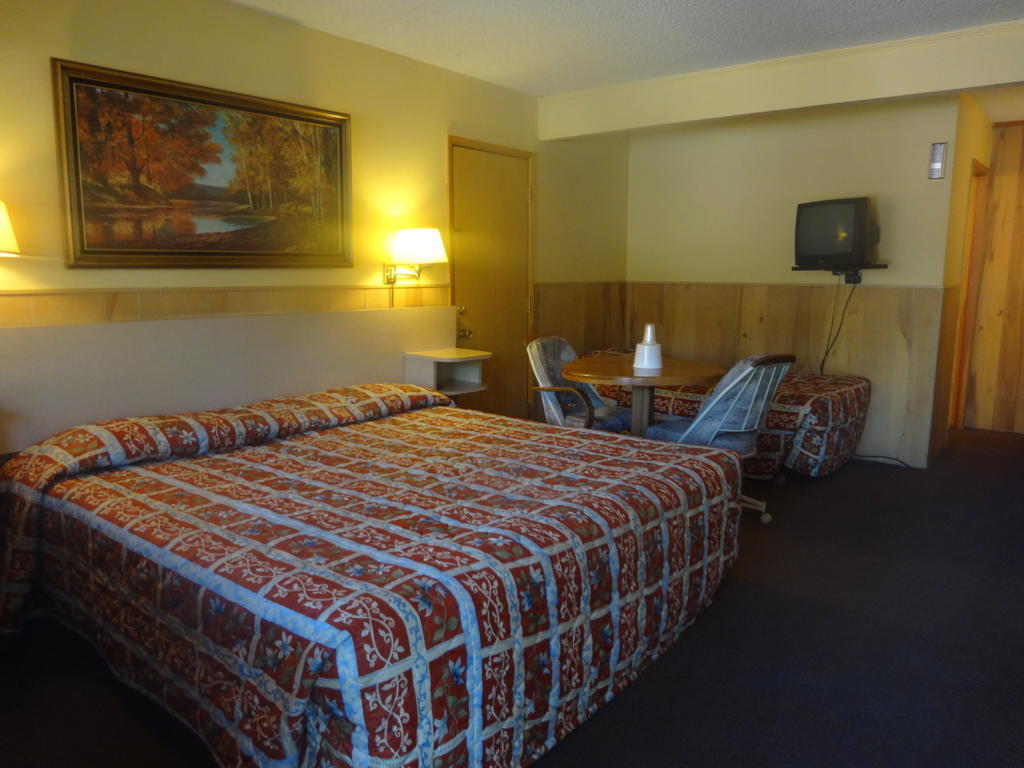 Boulder Lodge จูนเลค ห้อง รูปภาพ